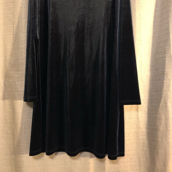 MIK DRESSES TERCIOPELO SIZE:XL - Picture 6 of 7